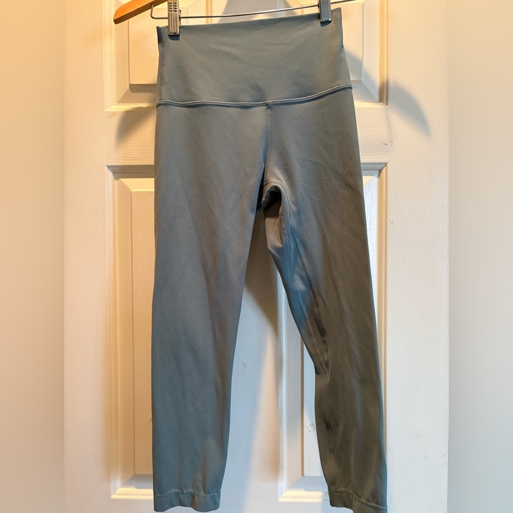 LuluLemon Leggings, women’s 4